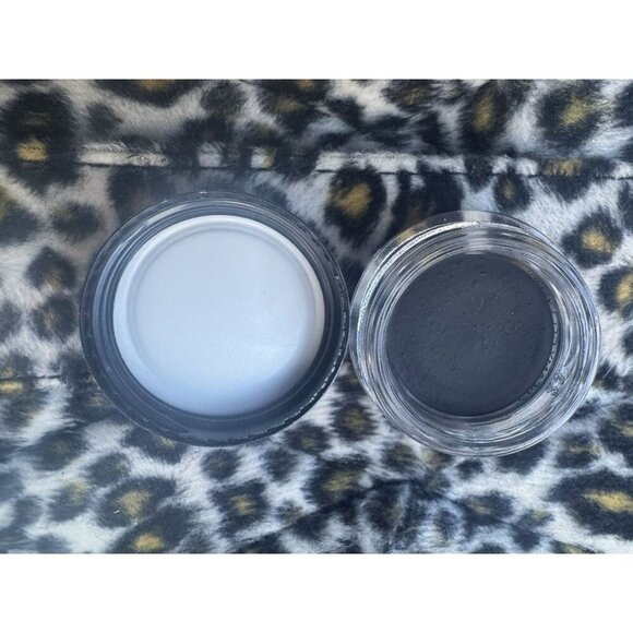 The Creme Shop Creamy Gel Eyeliner Black Waterproof .14 oz - Picture 3 of 3